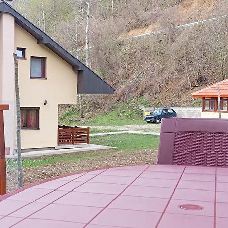 Vila Nada Crni Vrh Екстер'єр фото