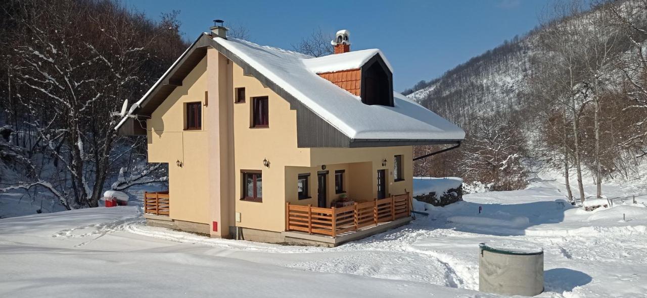 Vila Nada Crni Vrh Екстер'єр фото